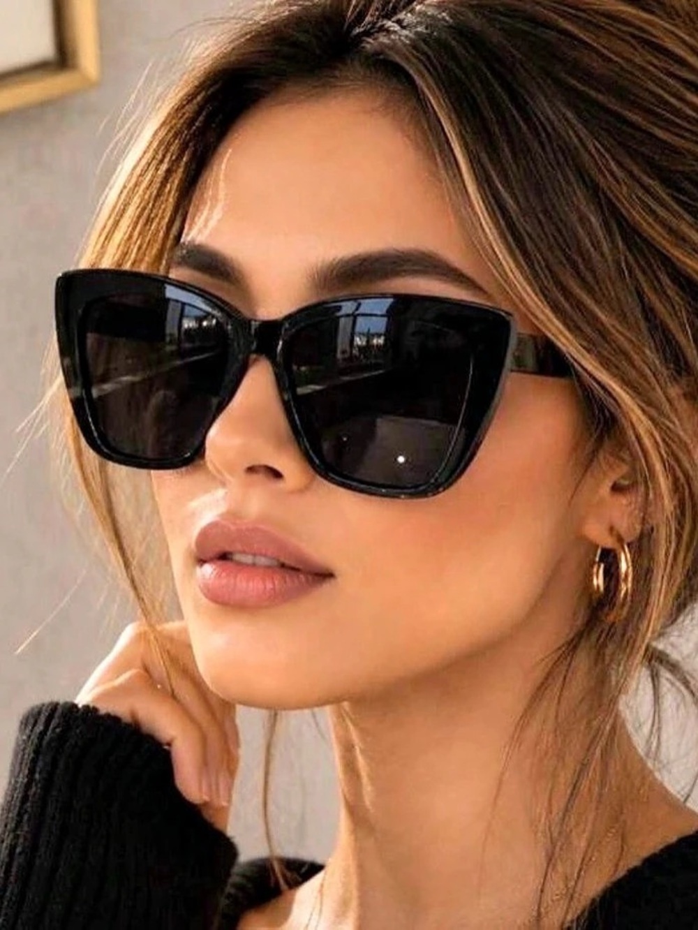 Black Cat Eye Sunglasses Like New